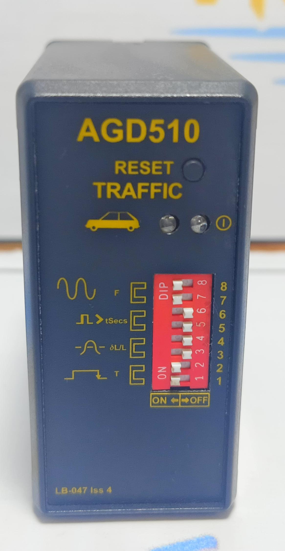 AGD510  INDUCTIVE LOOP DETECTOR TRAFFIC  LB-047  S\N 1100441  POWER 12/24 V 