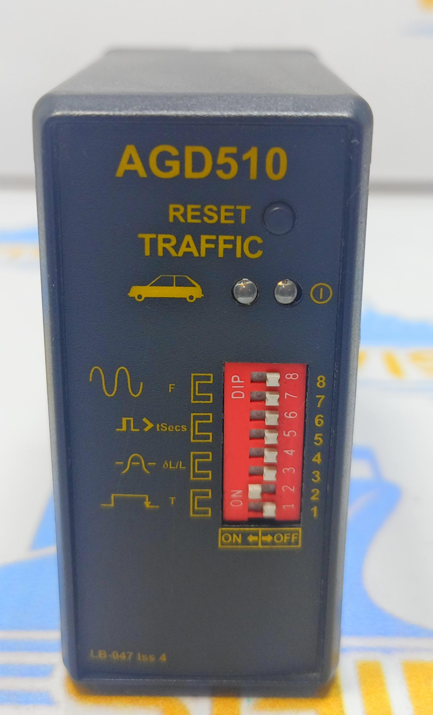 AGD510  INDUCTIVE LOOP DETECTOR TRAFFIC  LB-047  S\N 1100569   POWER 12/24 V 