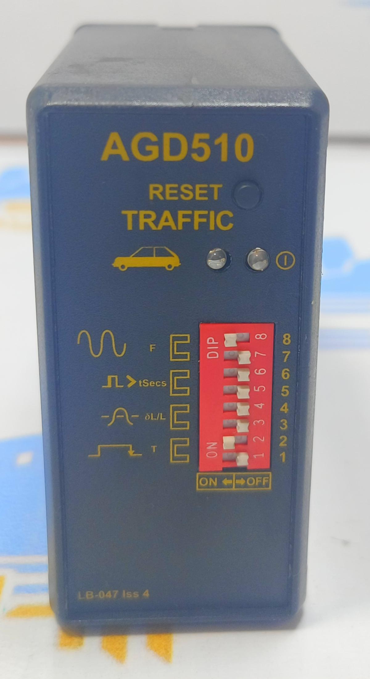 AGD510  INDUCTIVE LOOP DETECTOR TRAFFIC  LB-047  S\N 11101101  POWER 12/24 V 