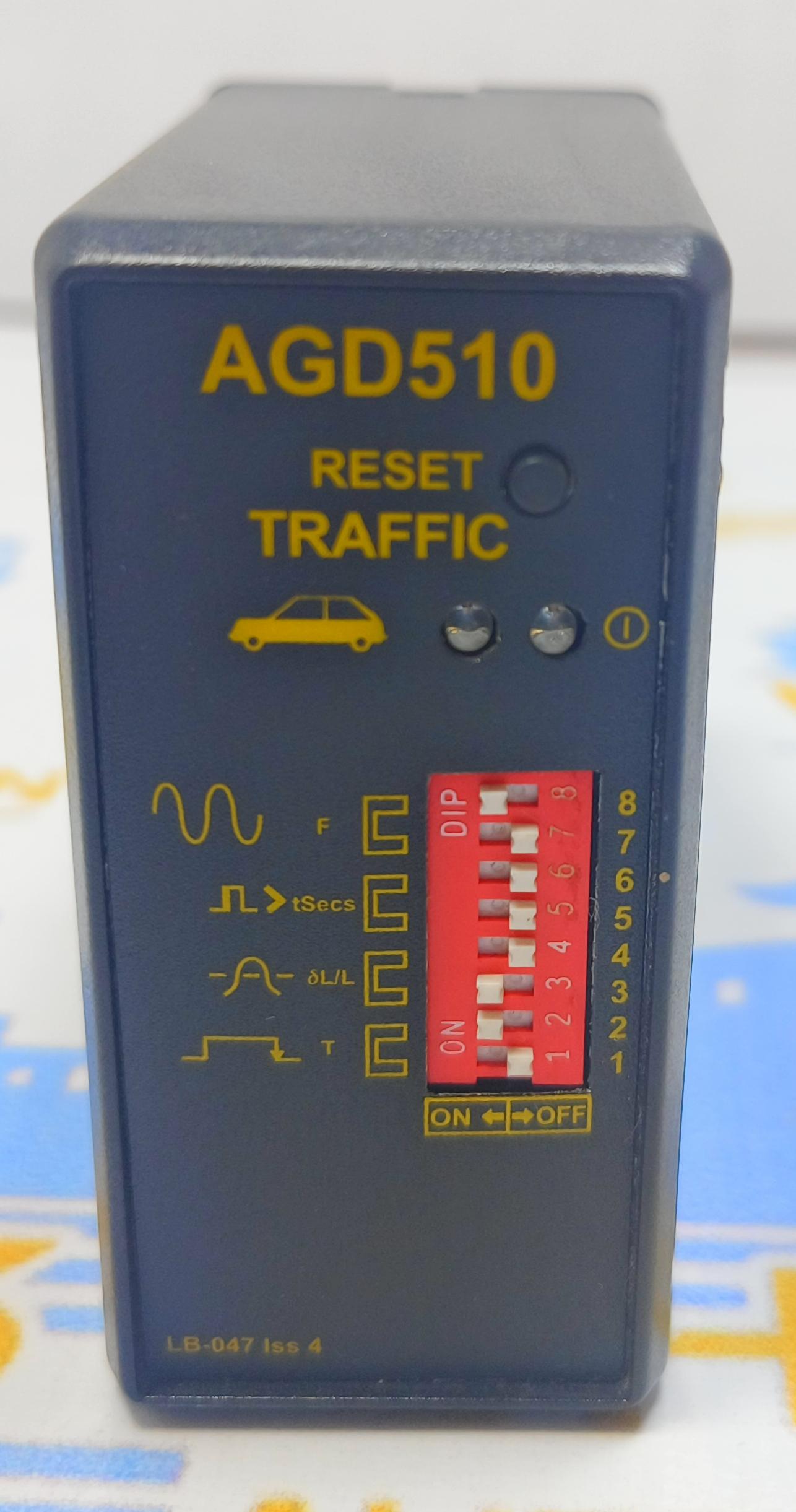 AGD510  INDUCTIVE LOOP DETECTOR TRAFFIC  LB-047  S\N 11101180  POWER 12/24 V 