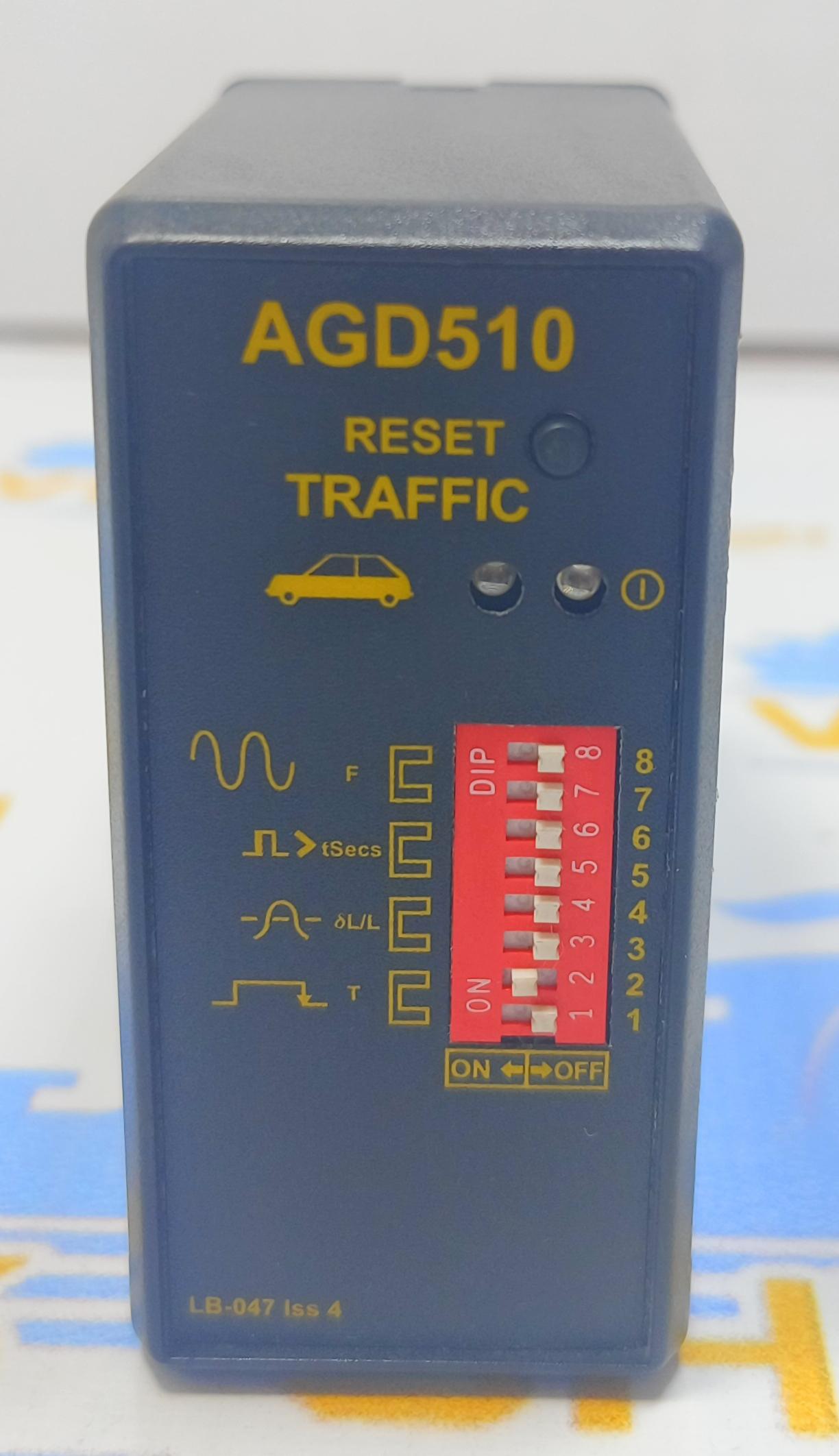AGD510  INDUCTIVE LOOP DETECTOR TRAFFIC  LB-047  S\N 11101190  POWER 12/24 V 