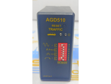 AGD510  INDUCTIVE LOOP DETECTOR TRAFFIC  LB-047  S\N 1100435   POWER 12/24 V 