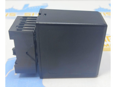 AGD510  INDUCTIVE LOOP DETECTOR TRAFFIC  LB-047  S\N 11070439   POWER 12/24 V 