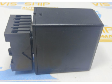 AGD510  INDUCTIVE LOOP DETECTOR TRAFFIC  LB-047  S\N 11101184  POWER 12/24 V 