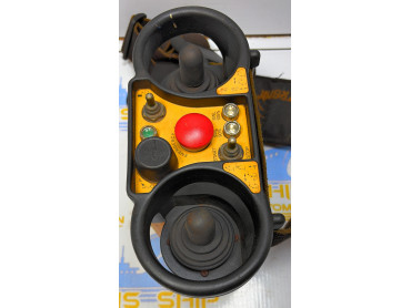 HETRONIC  REMOTE CONTROL TRANSMITTER  TYPE: GA 610 Device No. 109952661 