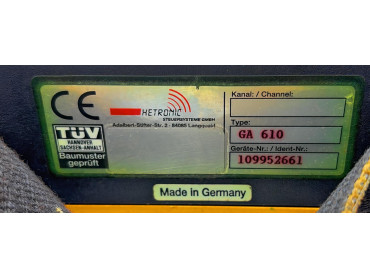HETRONIC  REMOTE CONTROL TRANSMITTER  TYPE: GA 610 Device No. 109952661 