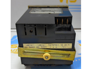 JUMO DIGIT KROT- 96/DA TEMPERATURE CONTROLLER Ni Cr - Ni 220 v 