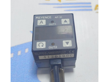 KEYENCE AP 31 PRESSURE SENSOR NO: 4120196 C