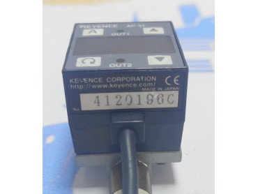 KEYENCE AP 31 PRESSURE SENSOR NO: 4120196 C
