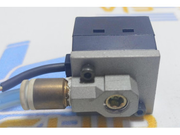 KEYENCE AP 31 PRESSURE SENSOR NO: 4136084 C