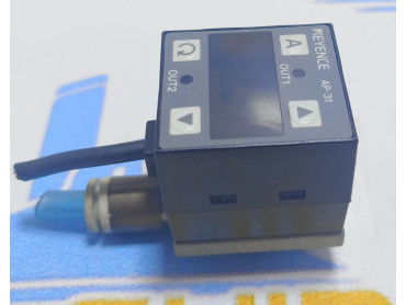 KEYENCE AP 31 PRESSURE SENSOR NO: 4136084 C