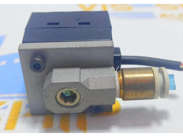 KEYENCE AP 31 PRESSURE SENSOR NO: 5158682 C
