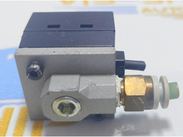 KEYENCE AP 31P PRESSURE SENSOR NO: 1169280
