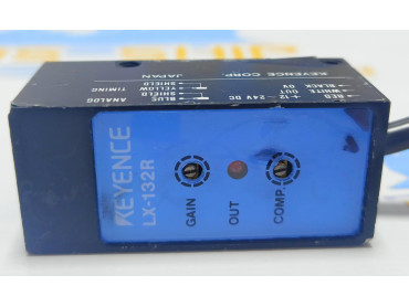 KEYENCE LX 132R LASER SENSOR HEAD NO 809408
