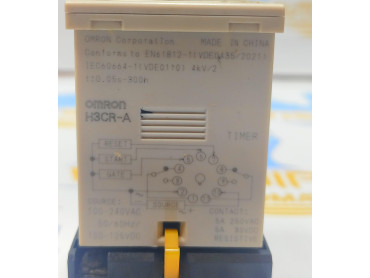 OMRON H3CR - A  0 TO 30 SEC TIMER 100 - 240 VAC 50/60 Hz MADE IN  CHAINA 