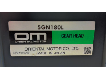 ORIENTAL MOTOR  5RK40GN-A REVERSIBLE MOTOR 5GN180L GEAR HEAD  WR9 1924302