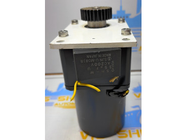 ORIENTAL MOTOR  5RK40GN-A REVERSIBLE MOTOR 5GN180L GEAR HEAD  WR9 1924302