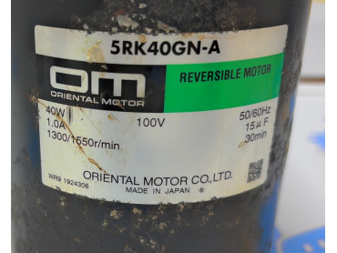 ORIENTAL MOTOR  5RK40GN-A REVERSIBLE MOTOR 5GN180L GEAR HEAD  WR9 1S05005
