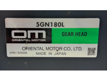ORIENTAL MOTOR MODEL : 5RK40GN - A REVERSIBLE MOTOR 40 W 100 V 50/60 Hz WR9 1F25312