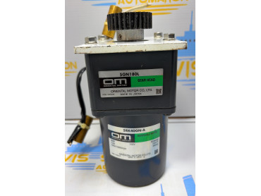 ORIENTAL MOTOR MODEL : 5RK40GN - A REVERSIBLE MOTOR 40 W 100 V 50/60 Hz WR9 1F25312