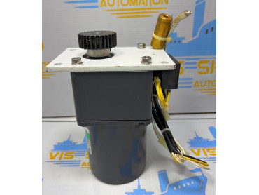 ORIENTAL MOTOR MODEL : 5RK40GN - A REVERSIBLE MOTOR 40 W 100 V 50/60 Hz WR9 1F25312