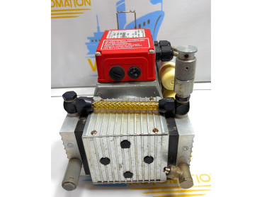 PFEIFFER VACUUM MVP 015-2 DRY VACUUM DIAPHRAGM PUMP PKT05100 .Pw 120 w 50/60 Hz date: 2008/03