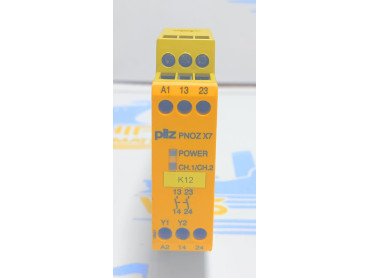 PLIZ PNOZ X7 Emergency Stop Safety Relay, 24V ac/dc ID NO: 774059 K12
