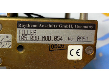 RAYTHEON  ANSCHUTZ KIEL TILLER 105-098 MOD 054 No. 0951