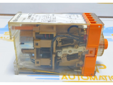 SCHLEICHER TYPE SZA52-S TIME RELAY 230V-50/60Hz Nr.02603091 813 031