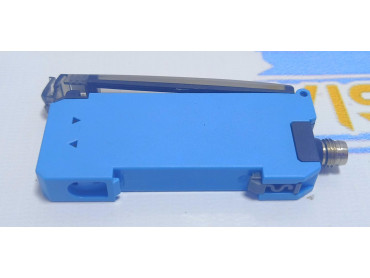 SICK  TYPE : WLL170T-2P430 PHOTOELECTRIC SWITCH 6 033 950