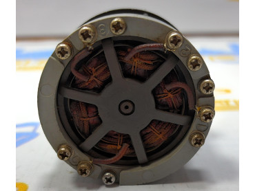 TOKYO KEIKI 180X STEP TYPE REPEATER MOTOR 35 V PART NO :  103590820  3 PCS 