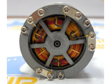 TOKYO KEIKI 90X STEP TYPE REPEATER MOTOR 24 V PART NO :  103590950  4 PCS 