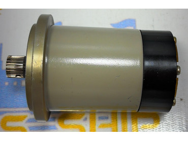 TOKYO KEIKI REPEATER MOTOR TYPE : 4N60E11 . P/N 10350 1330  Sr No : B 2286 