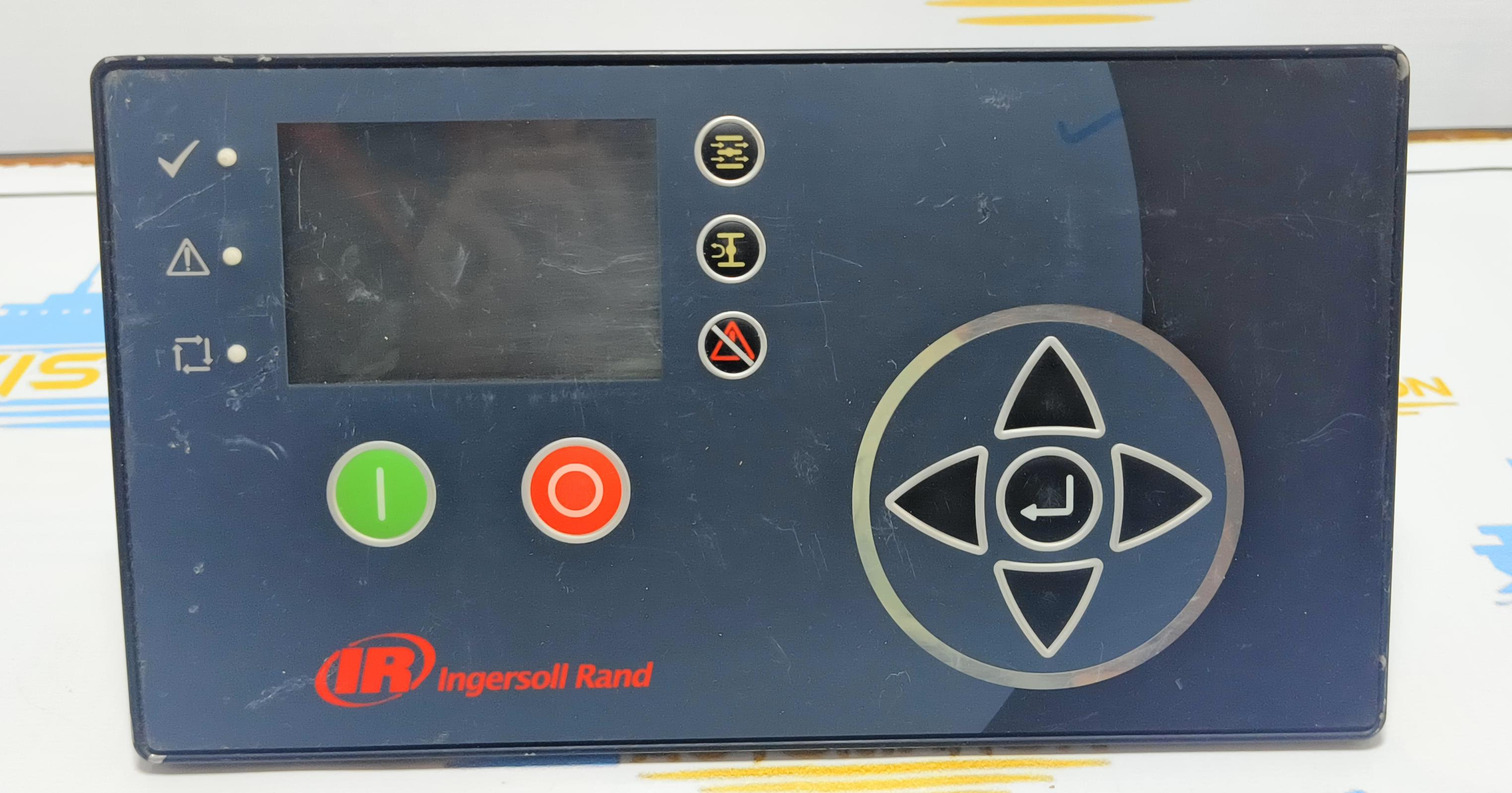 INGERSOLL RAND XE 70M ROTARY COMPRESSOR CONTROLLER S/N 20497