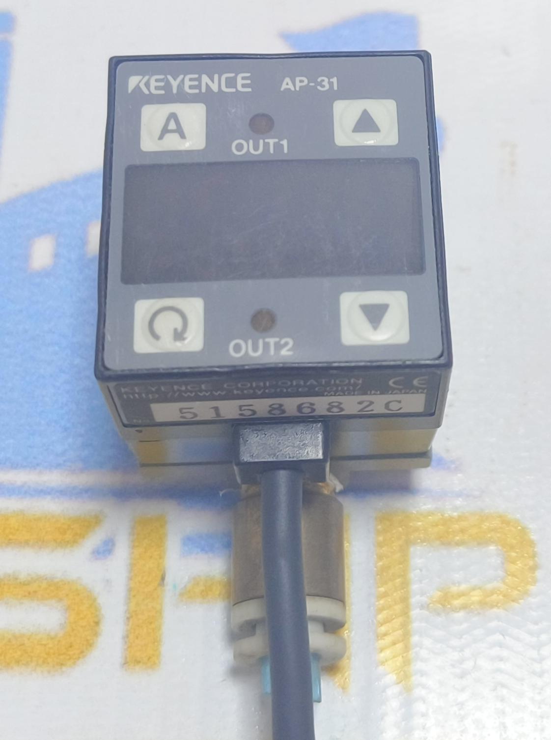 KEYENCE AP 31 PRESSURE SENSOR NO: 5158682 C