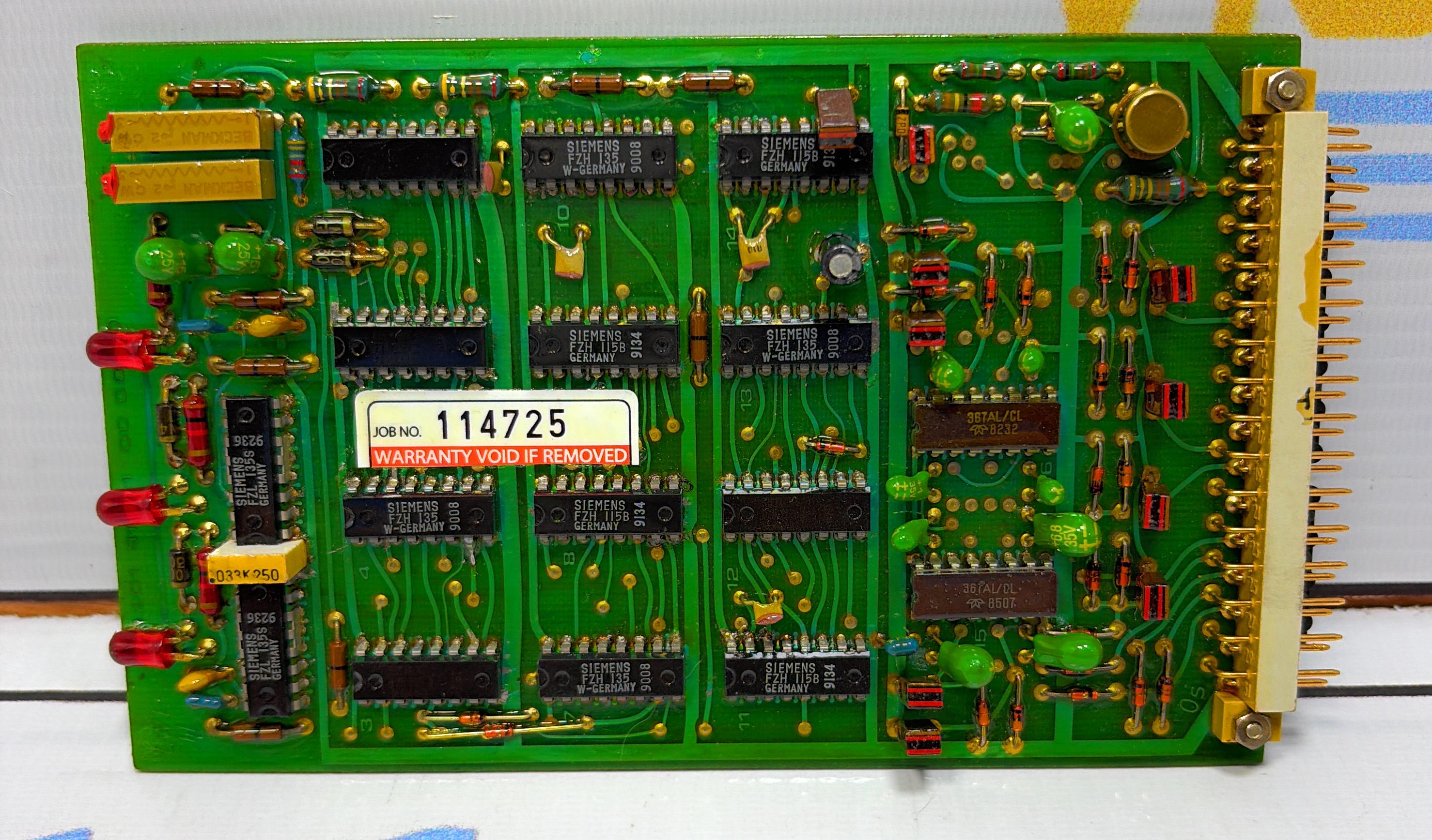 LIEBHERR  LH:920967814R  PCB CARD no : 114725