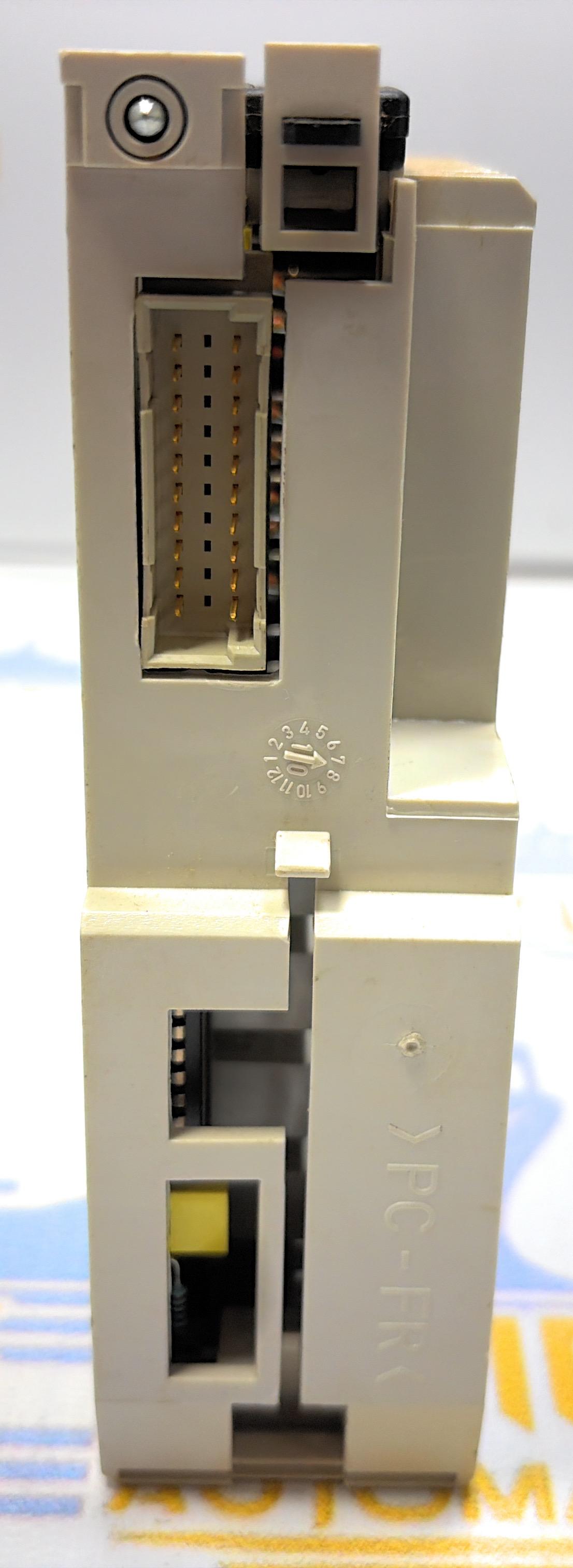 SCHNEIDER ELECTRIC  DAP 212 ASBDAP212 DISCRETE COMBI 8IN/4OUT 8x24VDC /4 RELAY S/N : 21142513167