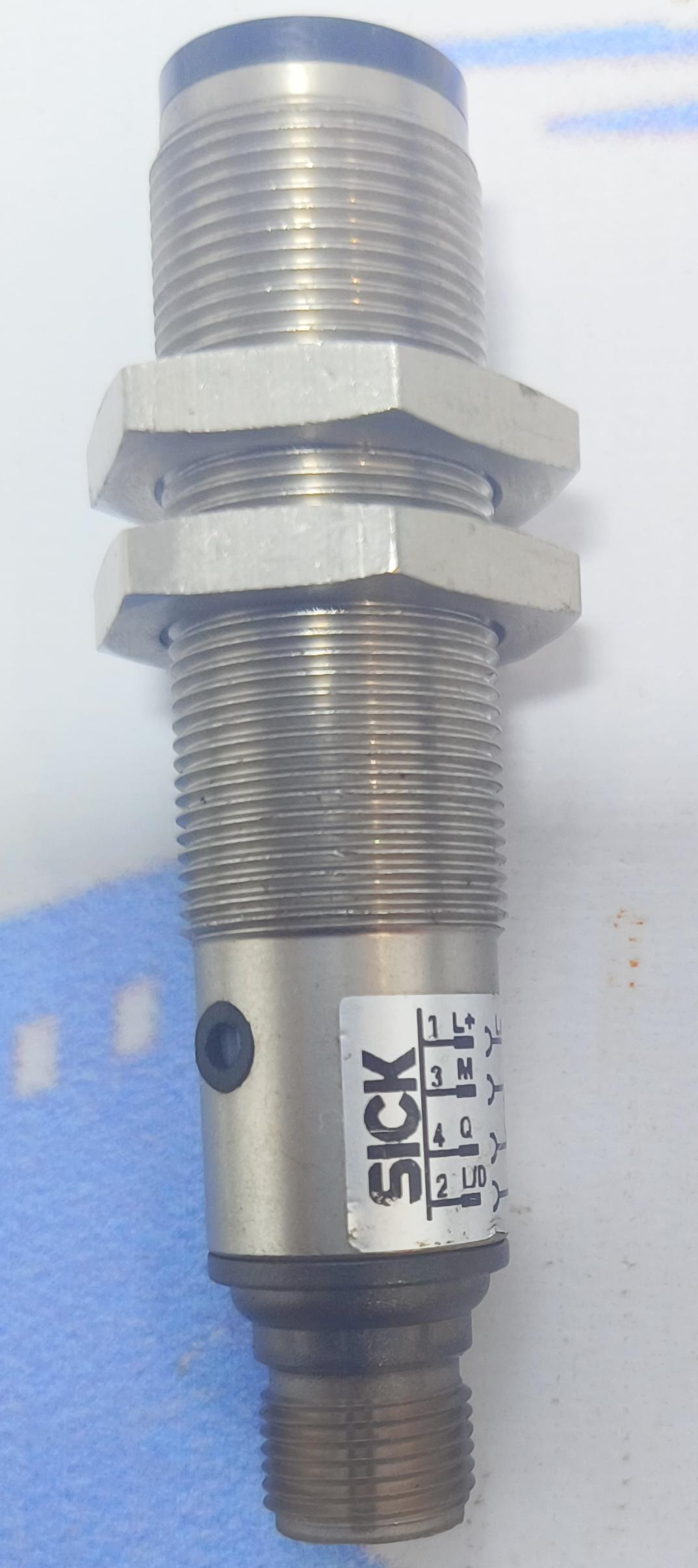 SICK 6013407 VTE 18 -4P2240 SENSOR DC 10-30V 