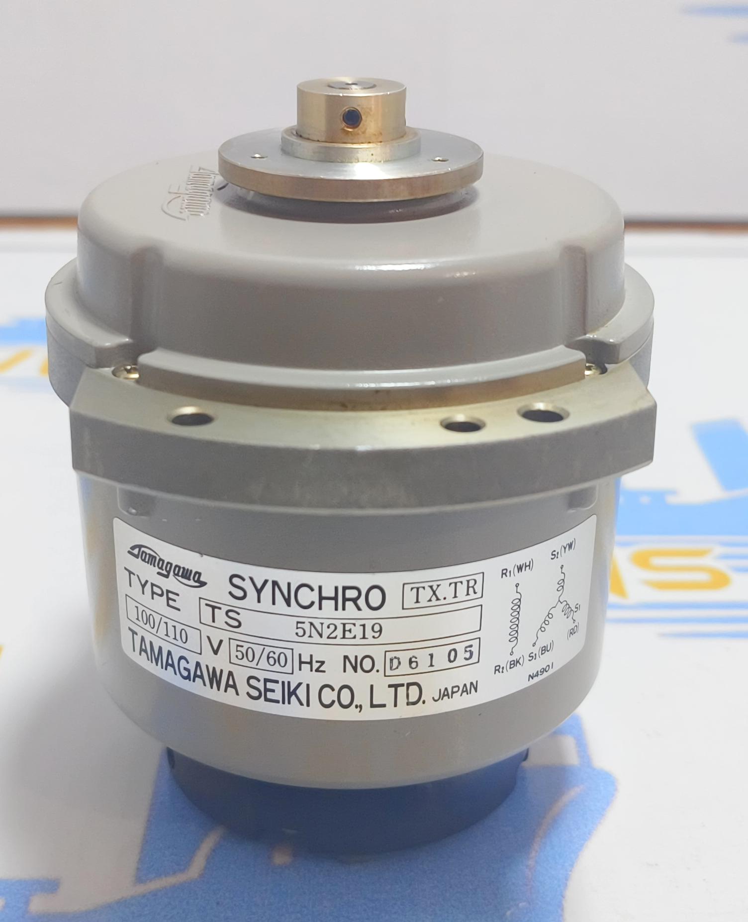 TAMAGAWA SEIKI CO.LTD TS 5N2E19   SYNCHRO MOTOR 100/110  V  50/60 Hz NO: D 6105  MADE IN JAPAN 