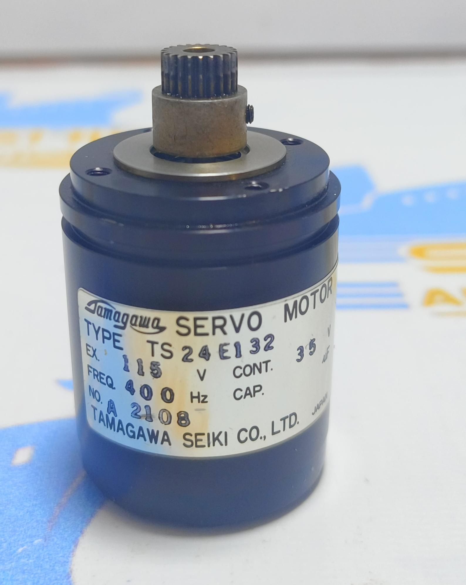 TAMAGAWA SEIKI CO.LTD TYPE : TS 24 E1 32  SERVO MOTOR 115 V 400 Hz NO : A 2108